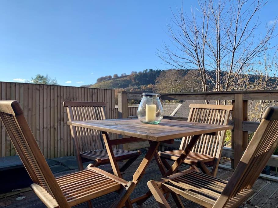 Renovated Miner'S Cottage - Family & Dog Friendly Abertillery エクステリア 写真