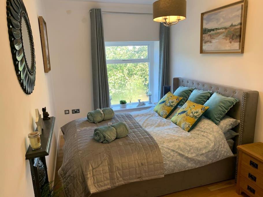 Renovated Miner'S Cottage - Family & Dog Friendly Abertillery エクステリア 写真
