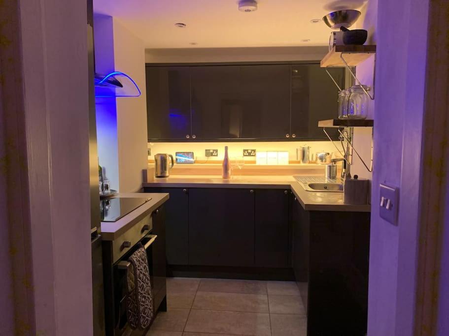 Renovated Miner'S Cottage - Family & Dog Friendly Abertillery エクステリア 写真